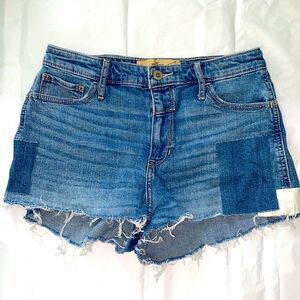 NWOT Hollister high rise boyfriend short